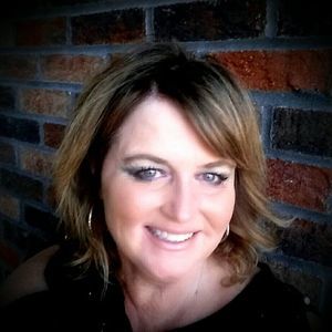 Meet your Posher, Paula